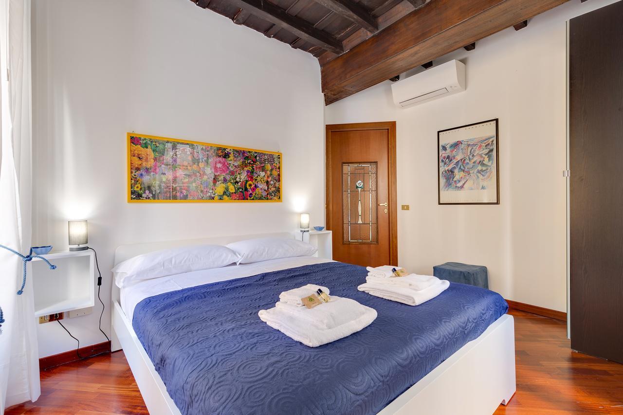 Rome As You Feel - Panisperna Apartment Bagian luar foto