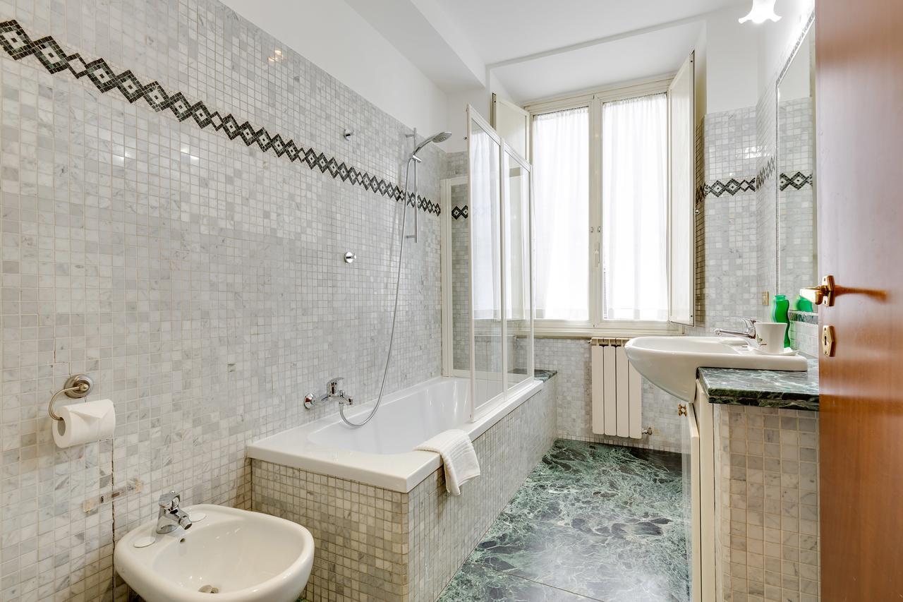 Rome As You Feel - Panisperna Apartment Bagian luar foto