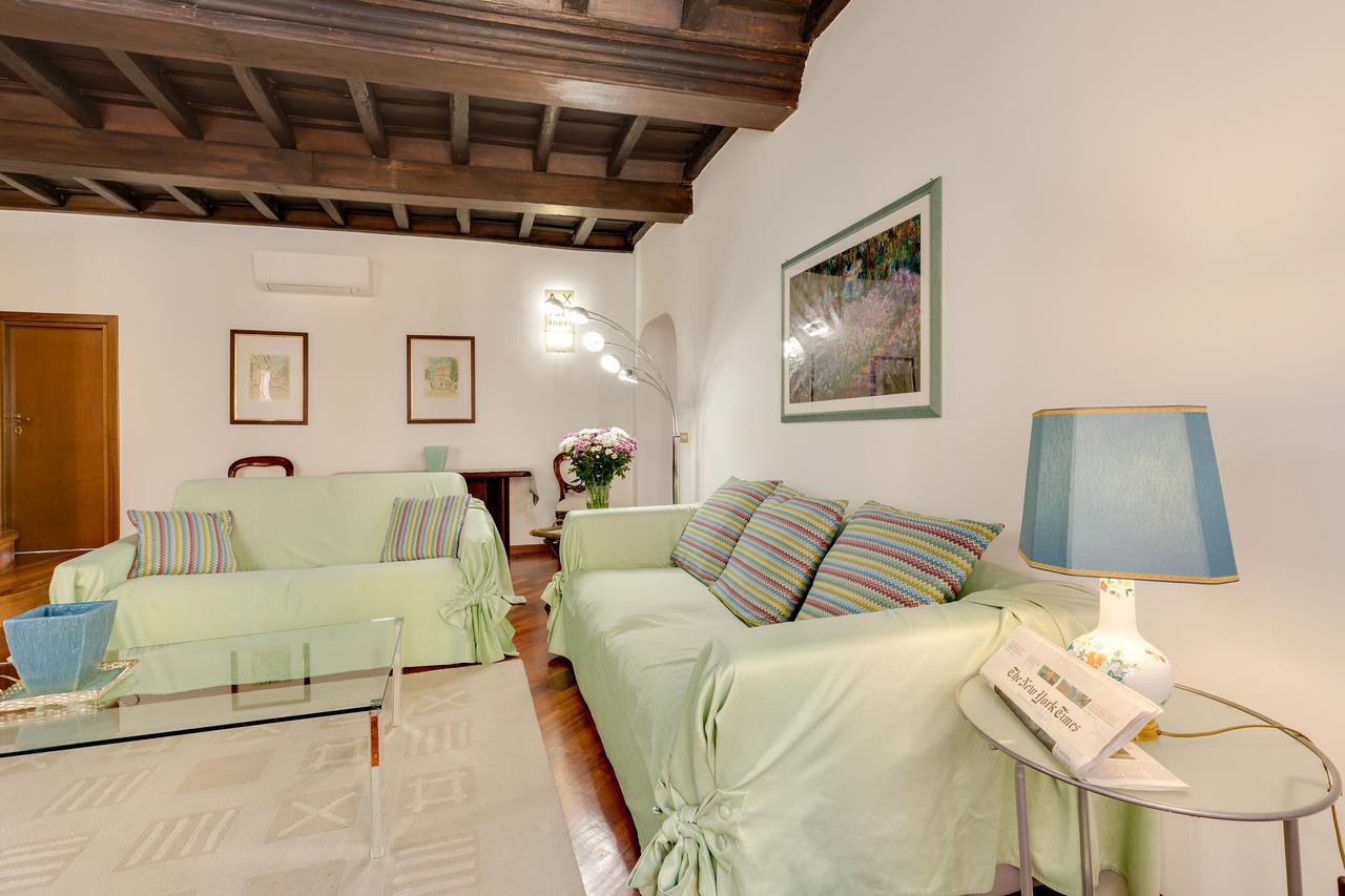 Rome As You Feel - Panisperna Apartment Bagian luar foto